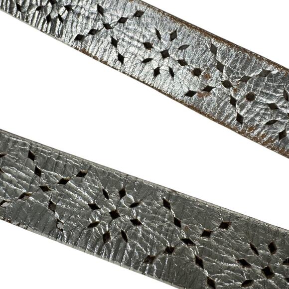 Floral Laser Cut Silver Metallic Leather Belt One Size Distressed Boho Western - Picture 5 of 6